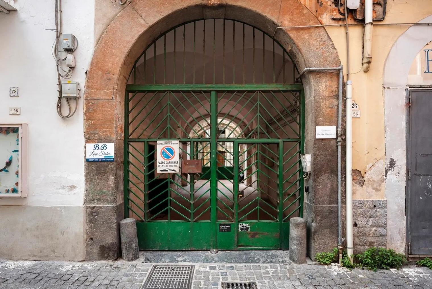 Love Stabia Castellammare di Stabia Bagian luar foto